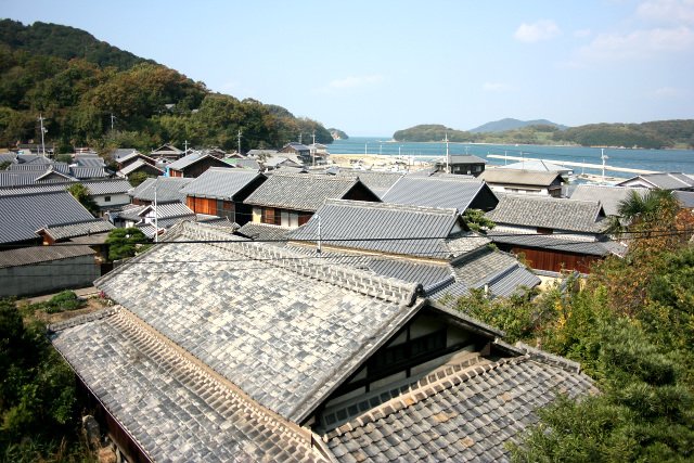 🏘️ 가사시마 중요 전통적 건축물군 보존 지구 (마루가메시 시와쿠혼지마초 가사시마 주요 덴토테키 켄조부쓰군 호존치쿠) 이미지 1